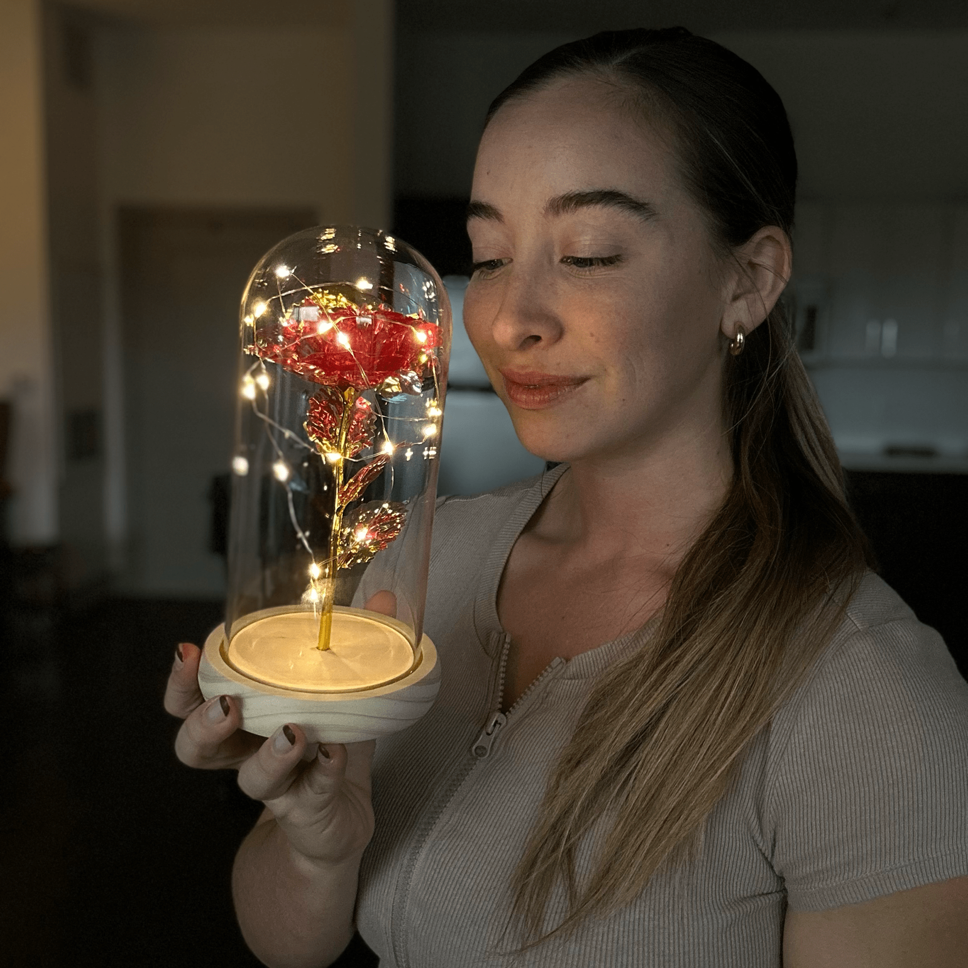 Sparkly Roses Enchanted Sparkly Rose™