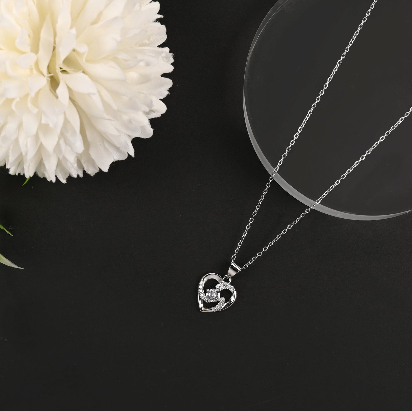 Sparkly Roses Mother's Day Necklace