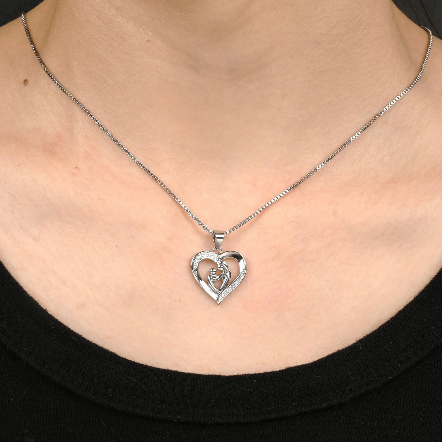 Sparkly Roses Mother's Day Necklace