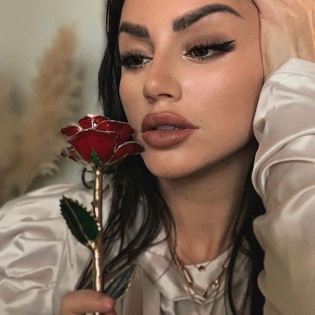Sparkly Roses 24k Gold Dipped Rose™