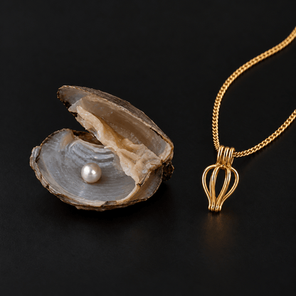 Sparkly Roses Oyster Pearl Necklace